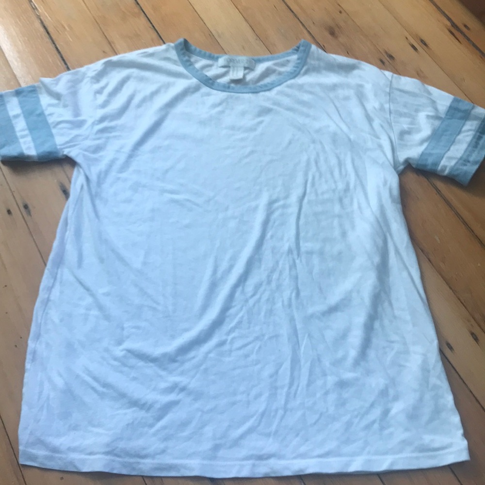 men’s shirt with blue accents